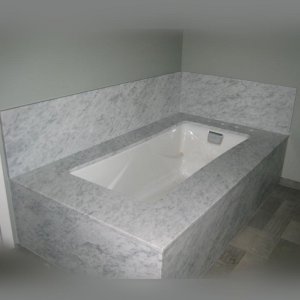 Marble Tub Surround NMTS027